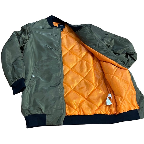 CLOSING SALE - New - Extended Olive Bomber Jacket - Picture 6 of 8
